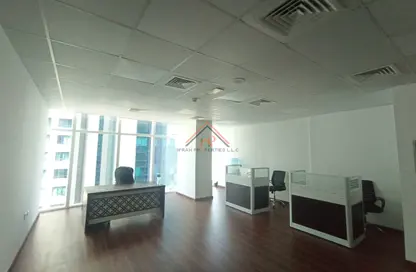 Office Space - Studio for rent in Park Lane Tower - Business Bay - Dubai
