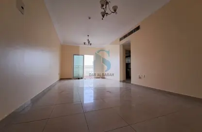 شقة - 2 غرف نوم - 2 حمامات للايجار في مجمع النهدة السكني - النهدة - الشارقة