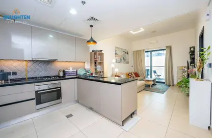 شقة - غرفة نوم - 2 حمامات للايجار في برج ريجيل - قرية الجميرا سركل - دبي شقة - غرفة نوم - 2 حمامات للايجار في برج ريجيل - قرية الجميرا سركل - دبي