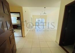 Hall / Corridor image for: Apartment - 2 bedrooms - 2 bathrooms for rent in Cascades Tower - Dubai Marina - Dubai, Image 1