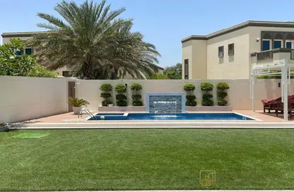 فيلا - 3 غرف نوم - 4 حمامات للايجار في التراث - جميرا بارك - دبي