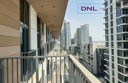 Apartment - 2 Bedrooms - 3 Bathrooms for sale in Central Park Building 1 - Central Park at City Walk - City Walk - Dubai