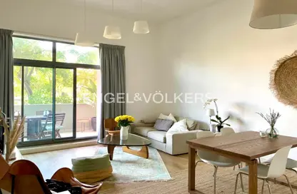 Apartment - 1 Bedroom - 2 Bathrooms for rent in The Links Canal Apartments - The Links - The Views - Dubai
