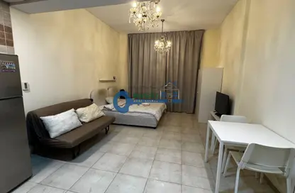 شقة - 1 حمام للبيع في برج حمزة - مدينة دبي الرياضية - دبي