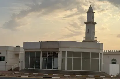 متجر - استوديو للايجار في ياخت سايد مارينا ريزيدنسز - جزيرة سينية - مارينا أم القيوين - أم القيوين