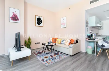 Apartment - 1 Bedroom - 1 Bathroom for sale in Cappadocia - Jumeirah Village Circle - Dubai