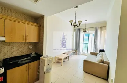 Apartment - 1 Bedroom - 2 Bathrooms for rent in Mayfair Tower - Business Bay - Dubai