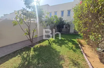 Villa - 2 Bedrooms - 3 Bathrooms for rent in Springs 10 - The Springs - Dubai