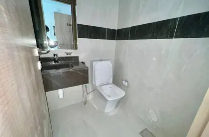 Apartment - 2 Bedrooms - 2 Bathrooms for rent in Al Warsan 4 - Al Warsan - Dubai Apartment - 2 Bedrooms - 2 Bathrooms for rent in Al Warsan 4 - Al Warsan - Dubai