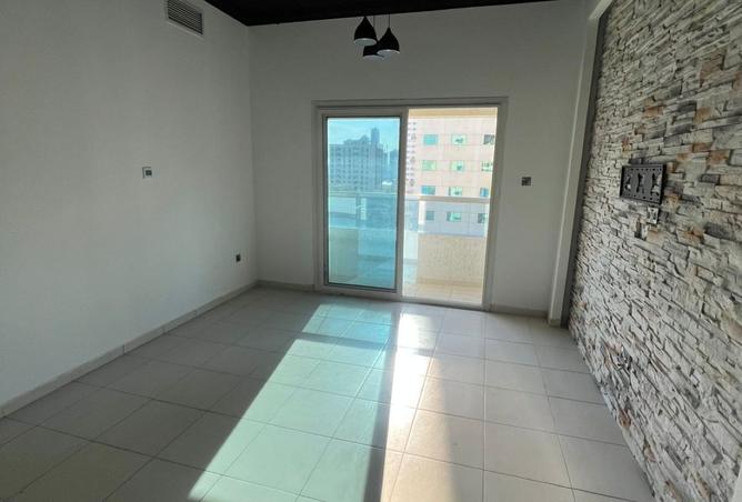 15907947 - صورة العقار 3