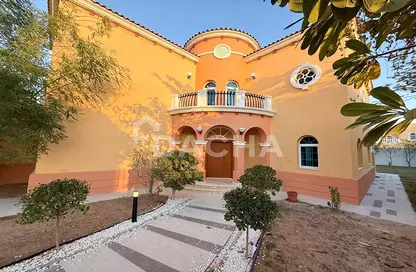 Villa - 5 Bedrooms - 6 Bathrooms for rent in Legacy - Jumeirah Park - Dubai