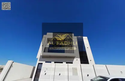 Villa - 5 Bedrooms - 7 Bathrooms for sale in Al Yasmeen 1 - Al Yasmeen - Ajman