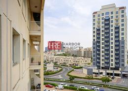 Apartment - 2 bedrooms - 3 bathrooms for sale in Mazaya 10A - Queue Point - Dubai Land - Dubai