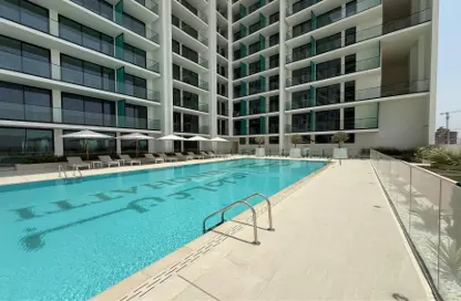 Apartment - Studio - 1 Bathroom for rent in Binghatti Azure - Jumeirah Village Circle - Dubai