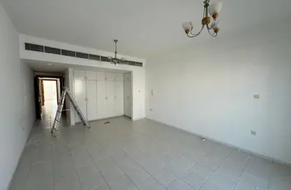 Villa - 3 Bedrooms - 4 Bathrooms for rent in Umm Suqeim 1 Villas - Umm Suqeim 1 - Umm Suqeim - Dubai