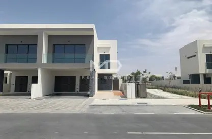 Outdoor Building image for: Townhouse - 3 Bedrooms - 4 Bathrooms for sale in The Cedars - Yas Acres - Yas Island - Abu Dhabi, Image 1