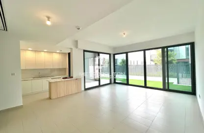 Townhouse - 4 Bedrooms - 5 Bathrooms for rent in Cherrywoods - Dubai Land - Dubai