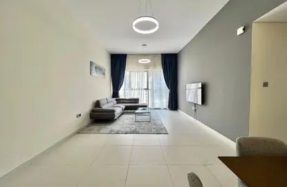 Apartment - 1 Bedroom - 2 Bathrooms for rent in Jumeirah Garden City - Al Satwa - Dubai