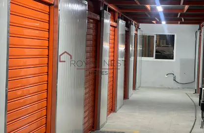 Warehouse - Studio for rent in Al Warsan 1 - Al Warsan - Dubai