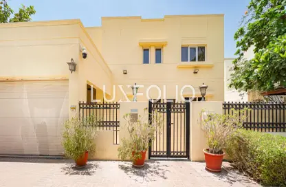 Villa - 6 Bedrooms - 7 Bathrooms for sale in Meadows 4 - Meadows - Dubai