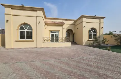 Villa - 3 Bedrooms - 5 Bathrooms for rent in Al Barsha South 1 - Al Barsha South - Al Barsha - Dubai