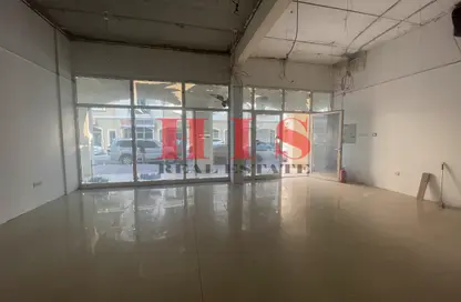 Shop - Studio - 1 Bathroom for rent in L13 - Greece Cluster - International City - Dubai