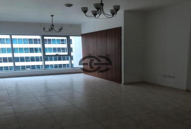 Nice Spacious Studio in Skycourts