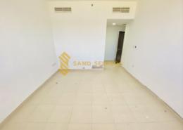 Empty Room image for: Apartment - 1 bedroom - 2 bathrooms for rent in Shabia - Mussafah - Abu Dhabi, Image 1
