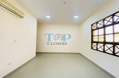 Apartment - 2 Bedrooms - 3 Bathrooms for rent in Civic Center - Al Jimi - Al Ain