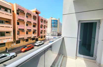 شقة - 2 غرف نوم - 2 حمامات للايجار في شارع الجزيرة - المرقبات - ديرة - دبي