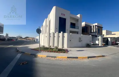 فيلا - 5 غرف نوم - 7 حمامات للايجار في الزاهية جاردنز - الزاهية - عجمان