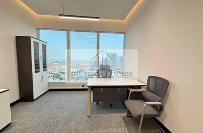 مركز أعمال - استوديو - 4 حمامات للايجار في برج عود ميثاء - 2 أم حرير - أم حرير - دبي