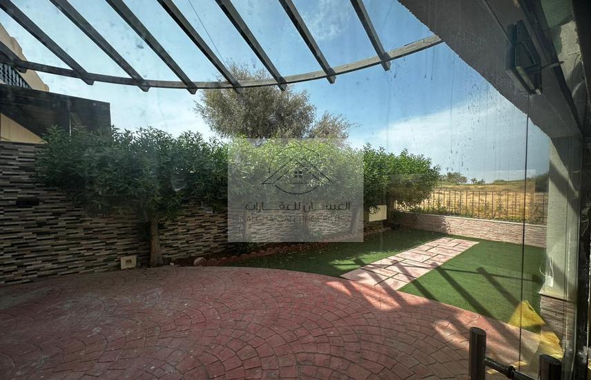 Townhouse for Sale in The Townhouses at Al Hamra Village 3BHK CORNER