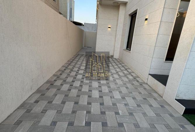 15685941 - صورة العقار 3