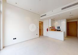 صورةغرفة فارغة لـ: شقة - 1 غرفة نوم - 2 حمامات للبيع في مساكن بيفيرلي - قرية الجميرا سركل - دبي, صورة 1