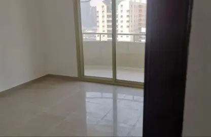 Apartment - 4 Bedrooms - 4 Bathrooms for sale in Al Khan Corniche - Al Khan - Sharjah