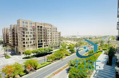 Apartment - 1 Bedroom - 1 Bathroom for rent in Hayat Boulevard-1B - Hayat Boulevard - Town Square - Dubai