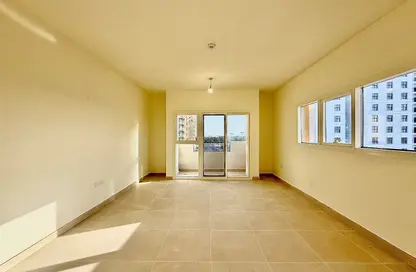 Apartment - 1 Bedroom - 2 Bathrooms for rent in Al Neem Residence - Rawdhat Abu Dhabi - Abu Dhabi