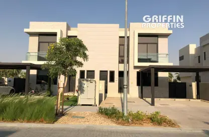 Villa - 3 Bedrooms - 5 Bathrooms for rent in Rochester - DAMAC Hills - Dubai