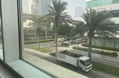 Office Space - Studio - 2 Bathrooms for rent in Emaar Business Park Building 2 - Emaar Business Park - Sheikh Zayed Road - Dubai
