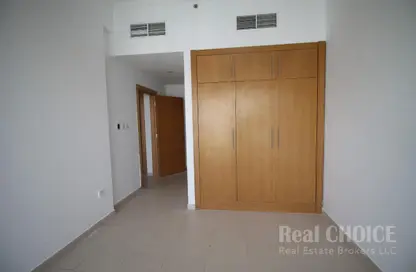 Apartment - 3 Bedrooms - 3 Bathrooms for rent in Mayfair Residency - Business Bay - Dubai
