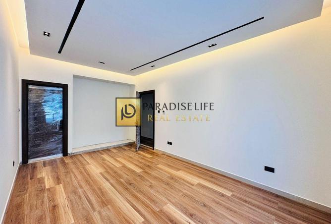 15419301 - Property Image 2