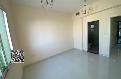 Apartment - 1 Bedroom - 2 Bathrooms for rent in Al Mina Building - Al Rawda 2 - Al Rawda - Ajman