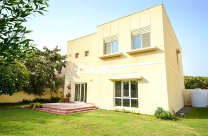 Villa - 3 Bedrooms - 4 Bathrooms for sale in Meadows 9 - Meadows - Dubai