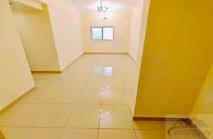 شقة - 2 غرف نوم - 2 حمامات للايجار في الثاني مويلح - تجارية مويلح - الشارقة شقة - 2 غرف نوم - 2 حمامات للايجار في الثاني مويلح - تجارية مويلح - الشارقة