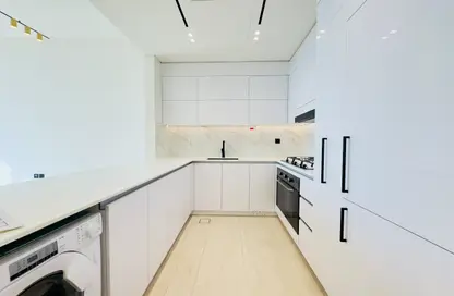Apartment - 2 Bedrooms - 2 Bathrooms for rent in Binghatti Onyx - Jumeirah Village Circle - Dubai