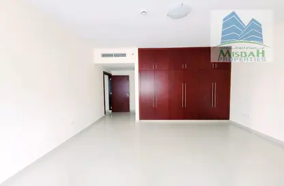 Apartment - 2 Bedrooms - 3 Bathrooms for rent in Golden Sands Tower - Al Barsha 1 - Al Barsha - Dubai