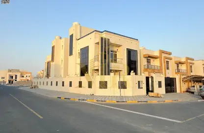 فيلا - 4 غرف نوم - 6 حمامات للبيع في الزاهية جاردنز - الزاهية - عجمان