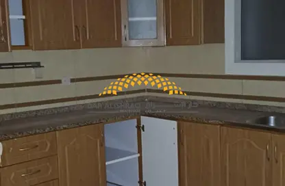 Apartment - 3 Bedrooms - 4 Bathrooms for rent in Al Khan - Sharjah