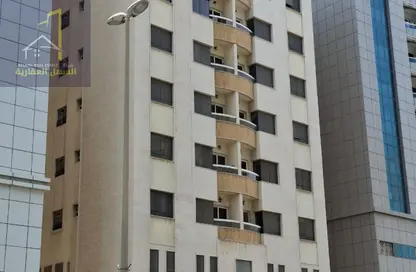 عمارة بالكامل - 8 غرف نوم - 8 حمامات للبيع في البطينة - الشارقة